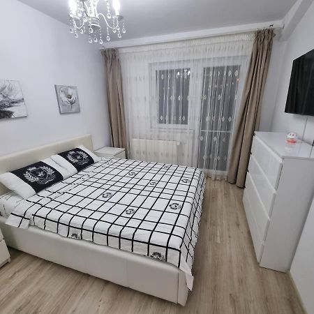 25 Luxury Apartament 布加勒斯特 外观 照片