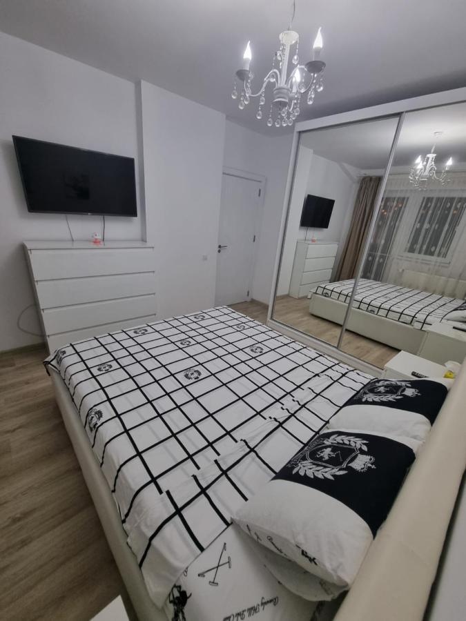 25 Luxury Apartament 布加勒斯特 外观 照片